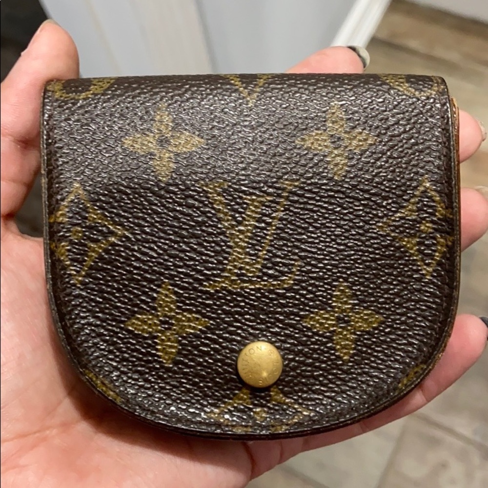 Authentic louis vuitton coin purse